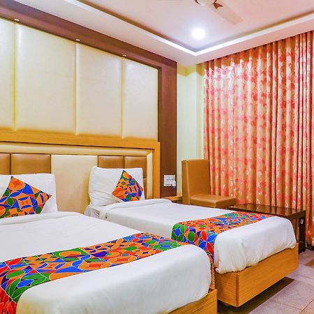 Fabhotel Keerthi'S Anupama - Nr Indira Gandhi Stadium Vijayawāda エクステリア 写真