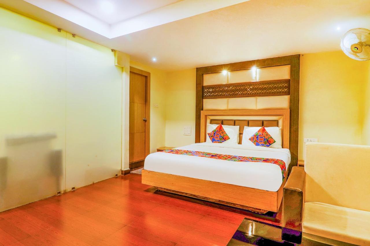 Fabhotel Keerthi'S Anupama - Nr Indira Gandhi Stadium Vijayawāda エクステリア 写真