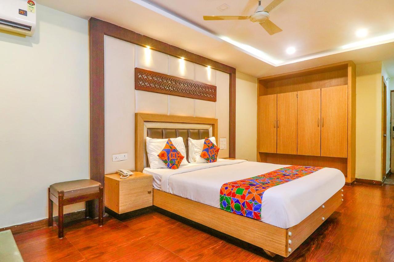 Fabhotel Keerthi'S Anupama - Nr Indira Gandhi Stadium Vijayawāda エクステリア 写真