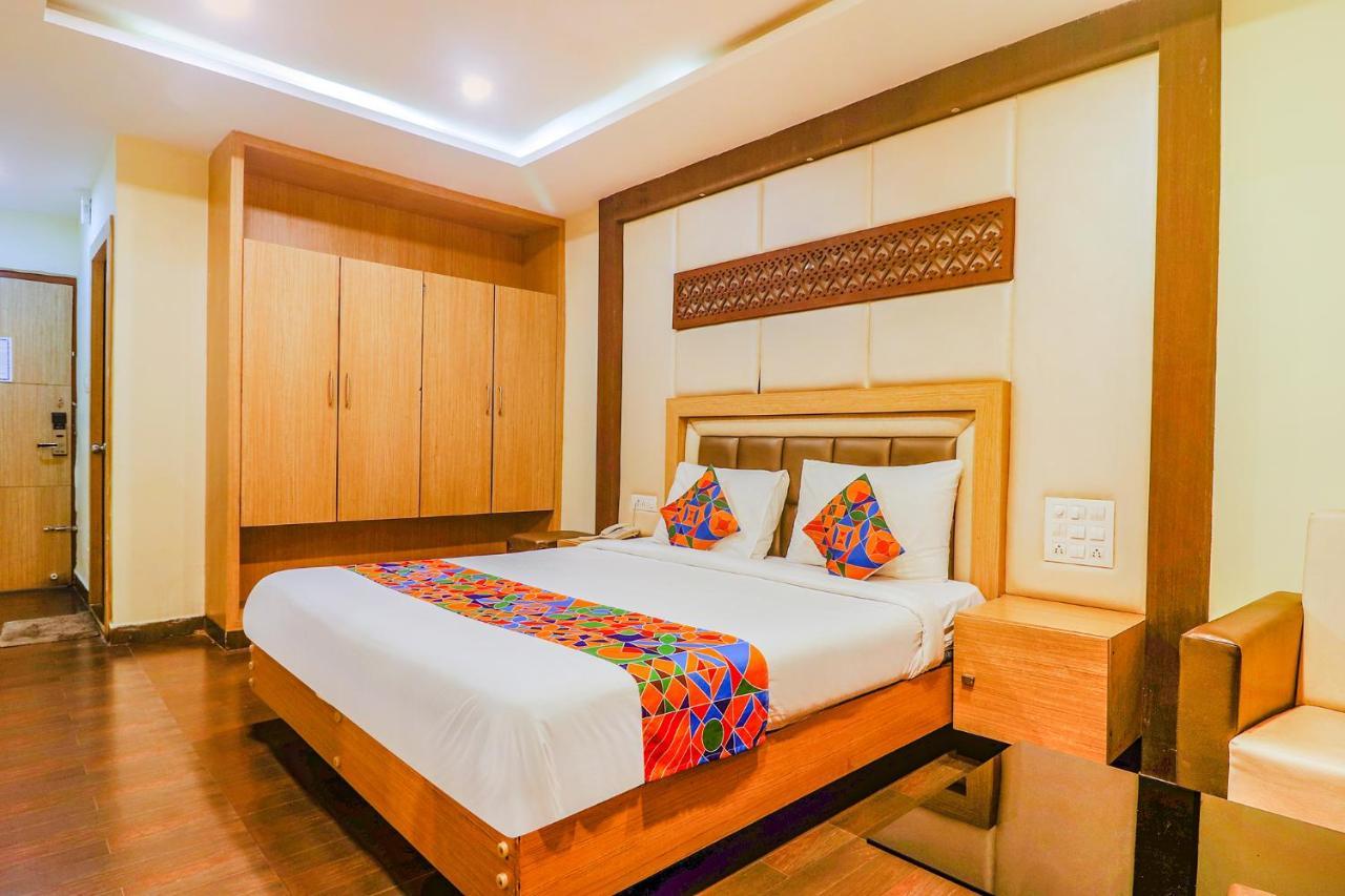 Fabhotel Keerthi'S Anupama - Nr Indira Gandhi Stadium Vijayawāda エクステリア 写真