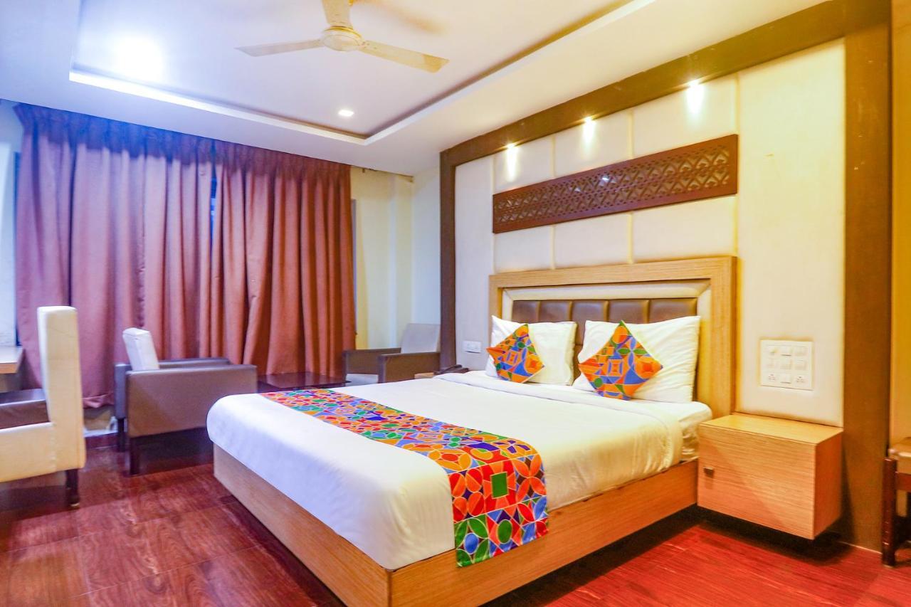 Fabhotel Keerthi'S Anupama - Nr Indira Gandhi Stadium Vijayawāda エクステリア 写真