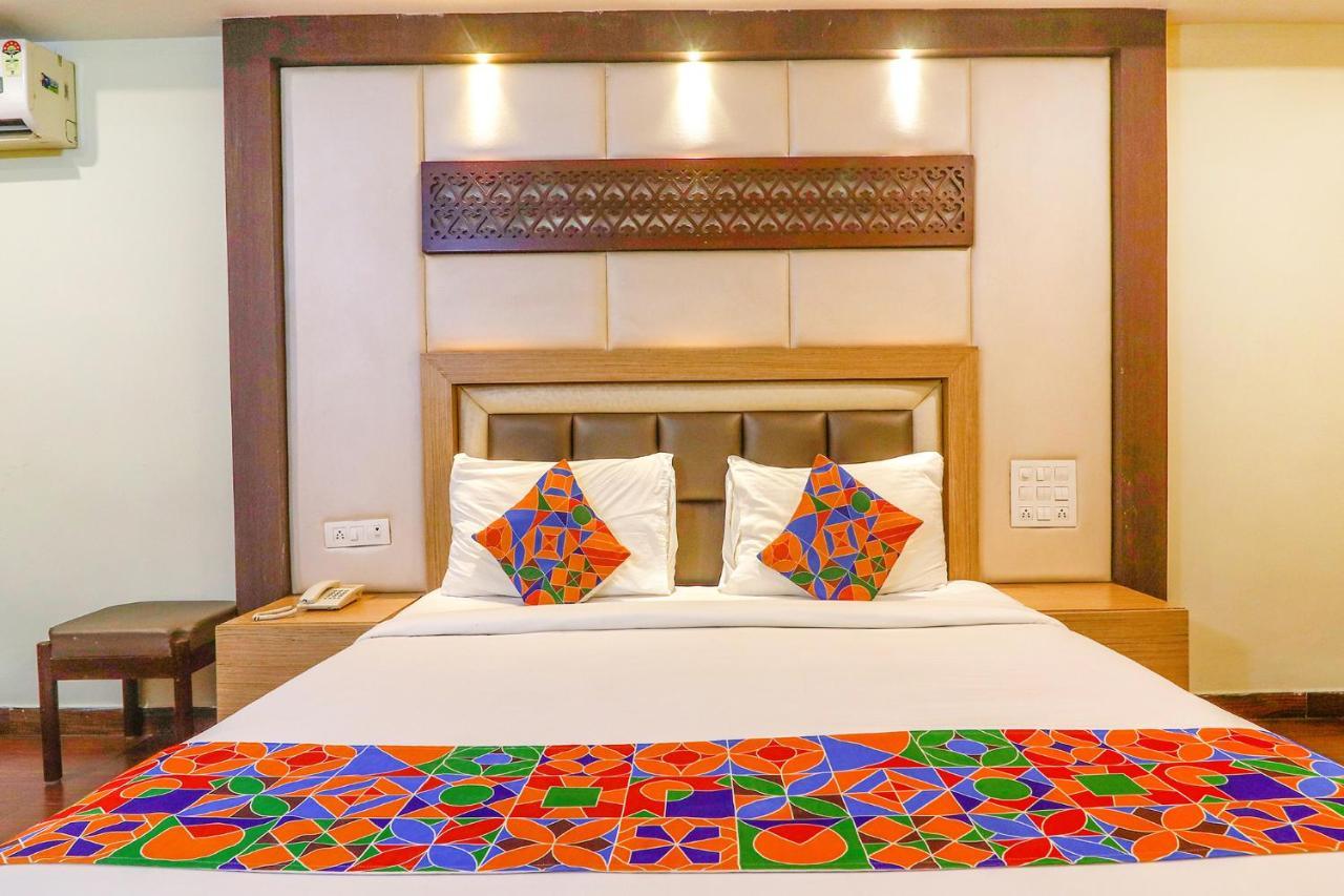 Fabhotel Keerthi'S Anupama - Nr Indira Gandhi Stadium Vijayawāda エクステリア 写真